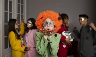 5 razones por las que organizar una fiesta de disfraces 5 razones por las que organizar una fiesta de disfraces